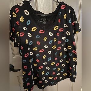 Torrid kiss tshirt